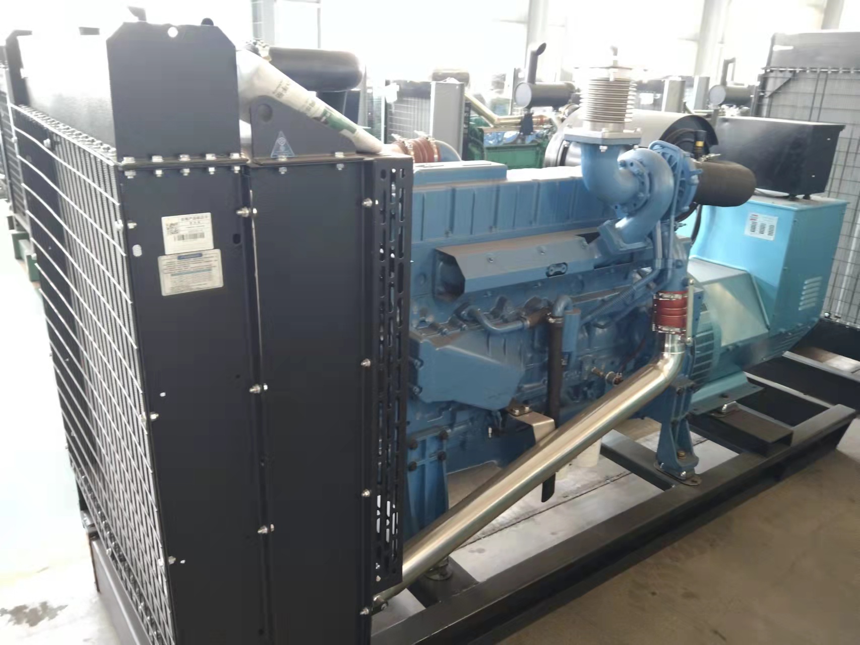 600KW广西玉柴柴油发电机组组装完成，柴油机型号YC6TD1000-D30 配英格电机